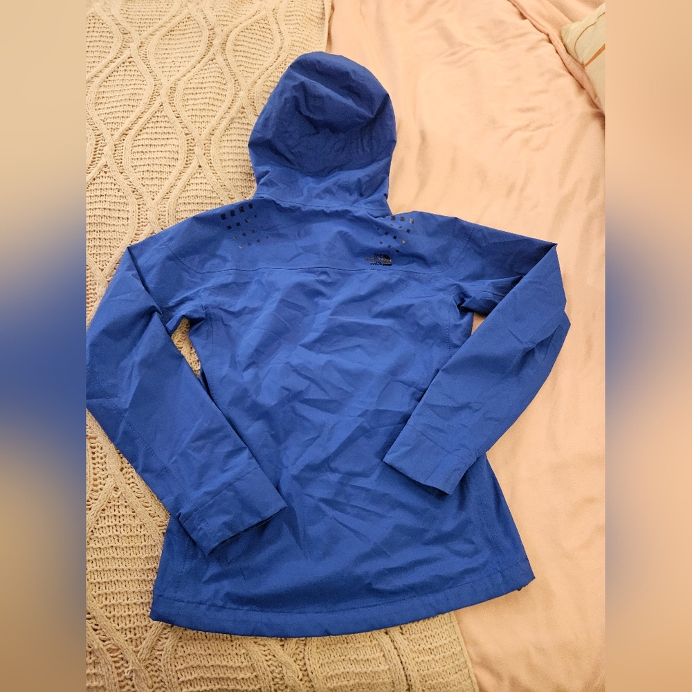 The North Face Women Vent Flash Dry Blue Hooded Rain Jacket with‎ White Zipper - Picture 4 of 5
